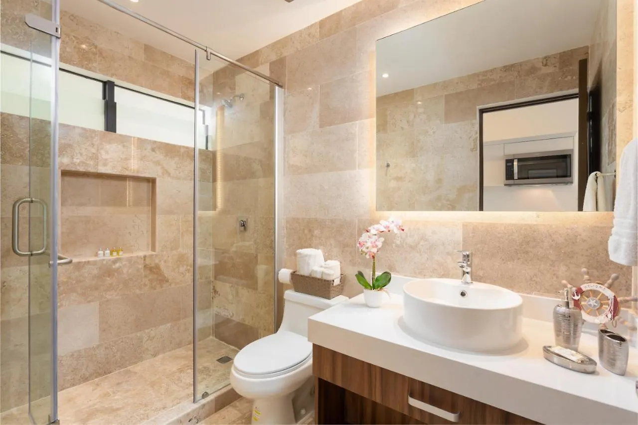 Apartment Studio Vanessa Beach 42 A 1 Min De La Playa Y 5Ta Av Playa del Carmen Mexico