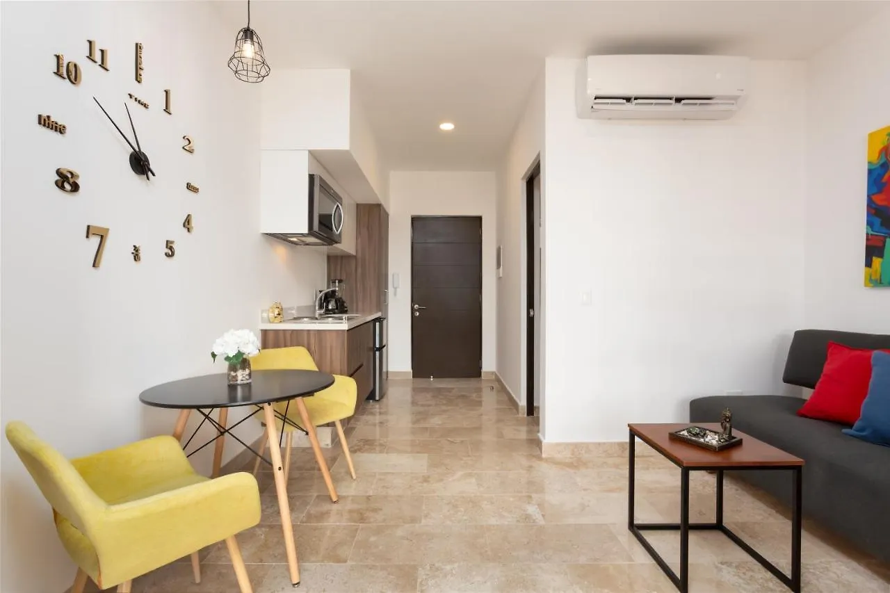 Studio Vanessa Beach 42 A 1 Min De La Playa Y 5Ta Av Playa del Carmen Apartment