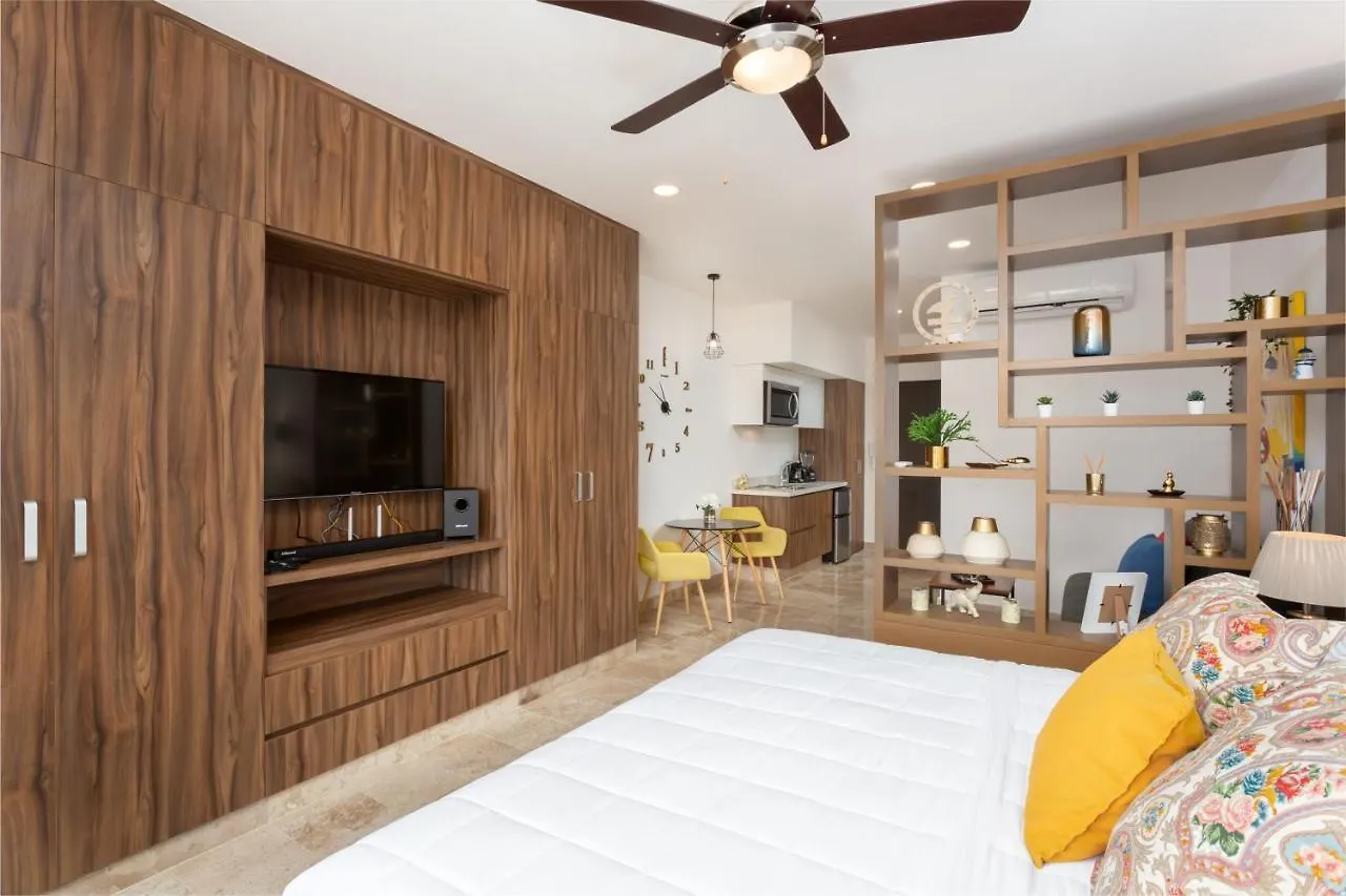 Apartment Studio Vanessa Beach 42 A 1 Min De La Playa Y 5Ta Av Playa del Carmen Mexico